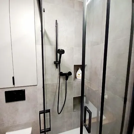 Neoapartments Lotnicza Wrocław Eksteriør bilde
